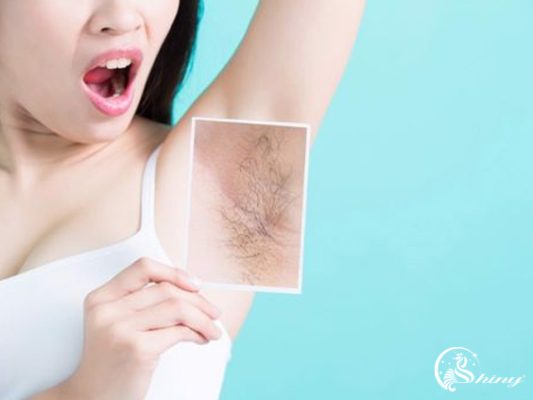 4 cách triệt lông nách an toàn tại nhà