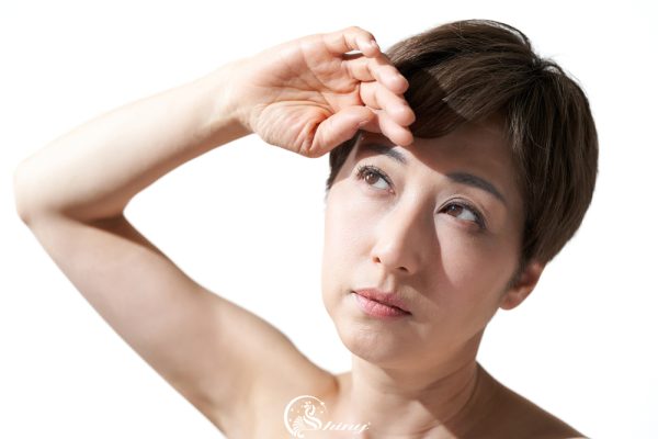 8 cách ngăn nếp nhăn làm da sáng mịn