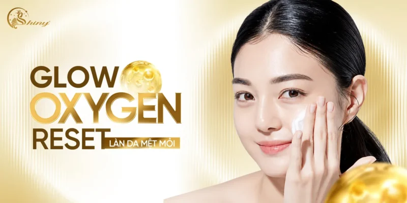 Thiết kế giới thiệu Glow Oxygen của Shiny với người mẫu thoa kem dưỡng