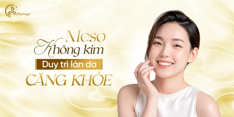 Thiết kế Meso không kim của Shiny với người mẫu chạm nhẹ lên má